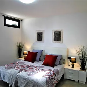 Holiday House And Spa Lanzarote Tías